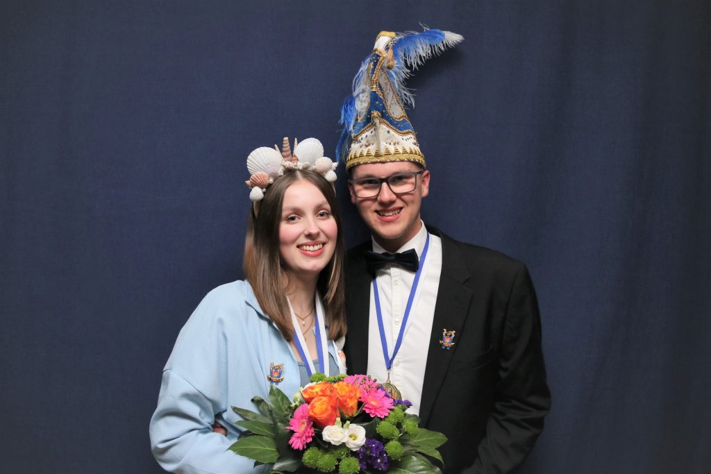 Lukas I. Schäperklaus & Lisa II. Pott regieren als Saalprinzenpaar 2024 die Westumer Narrenschaar.